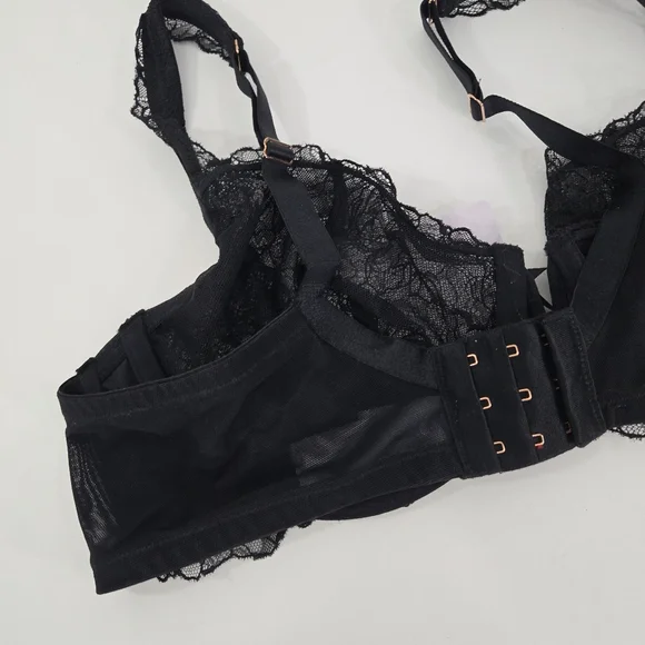 NWT Savage Fenty black lace bra - Picture 9 of 12